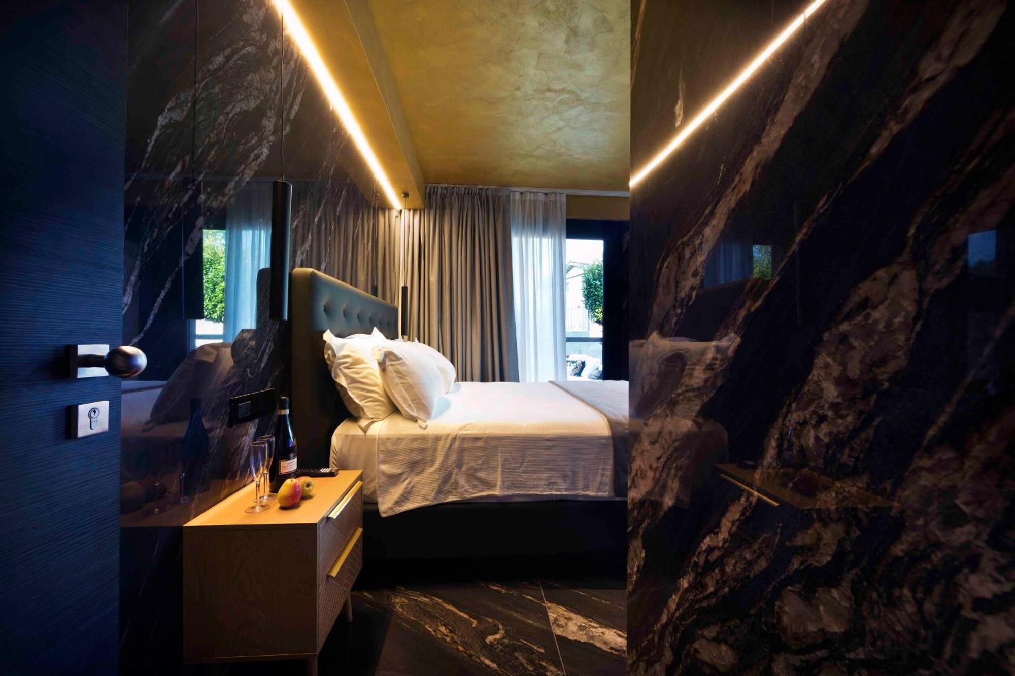 Boutique Hotel Sirmione Exterior foto