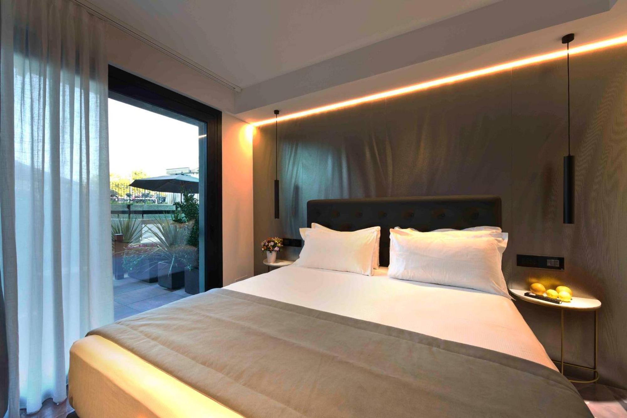 Boutique Hotel Sirmione Exterior foto